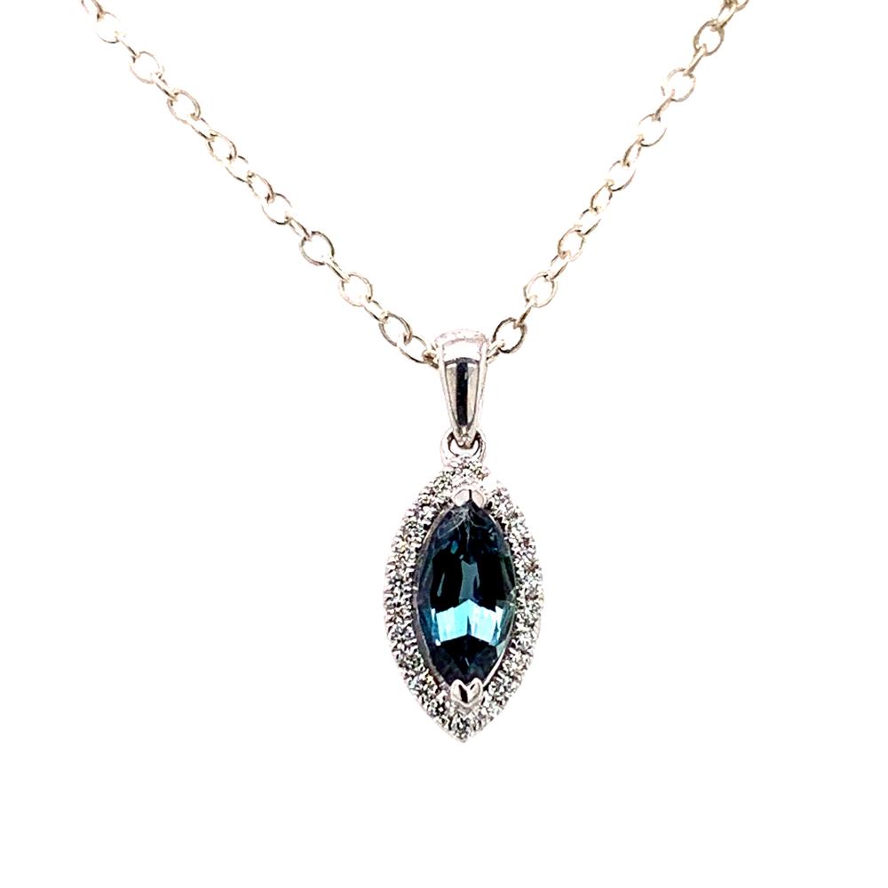 18kt White Gold gold pendant with a GIA certified Brazilian alexandrite