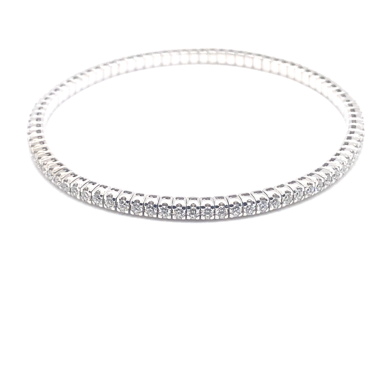 18k White Gold Diamond Tennis Bracelet with Round Brilliant Cut Diamonds