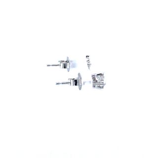 14k White Gold Stud Earrings with Round Brilliant Diamonds