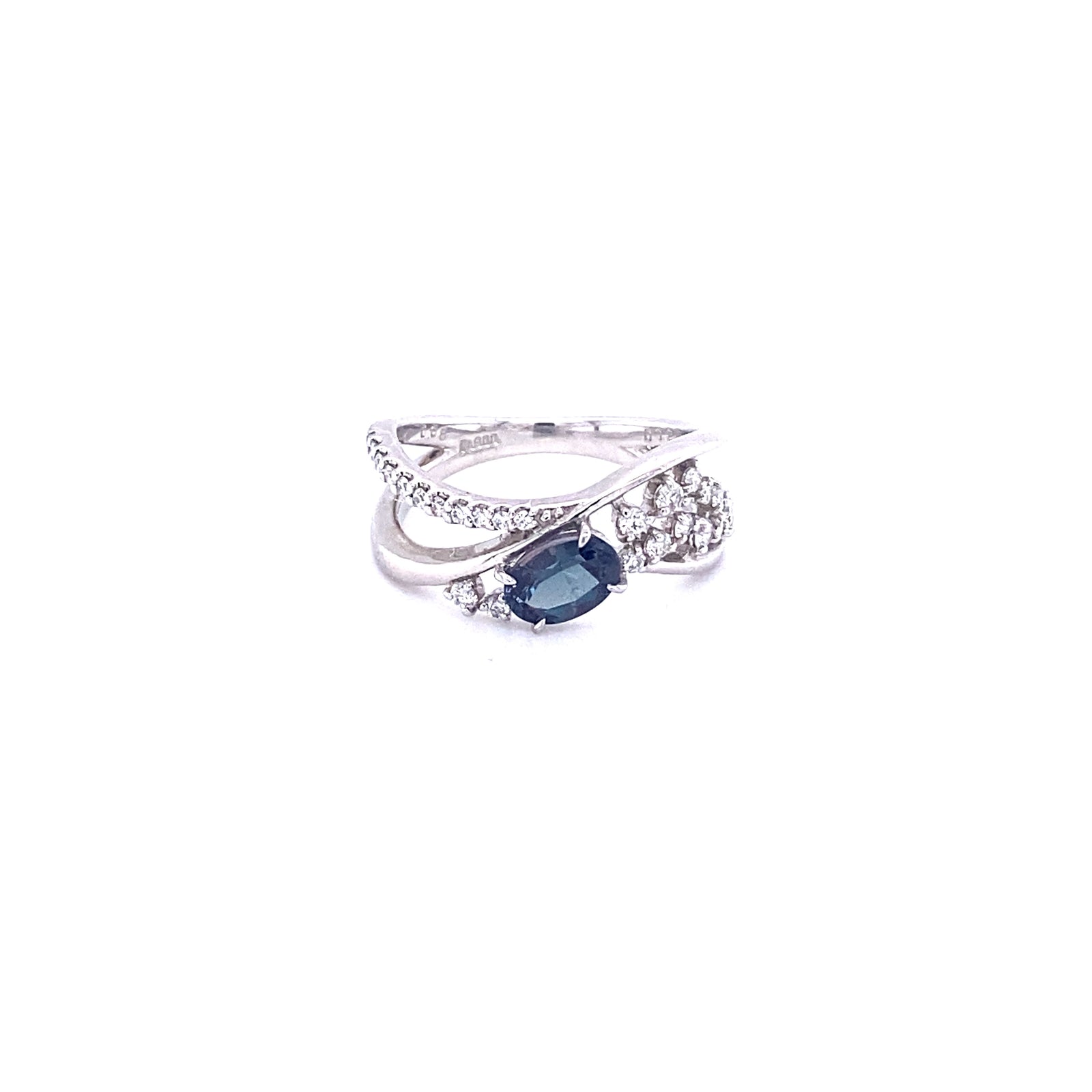Platinum Ring with Natural Alexandrite and Diamonds