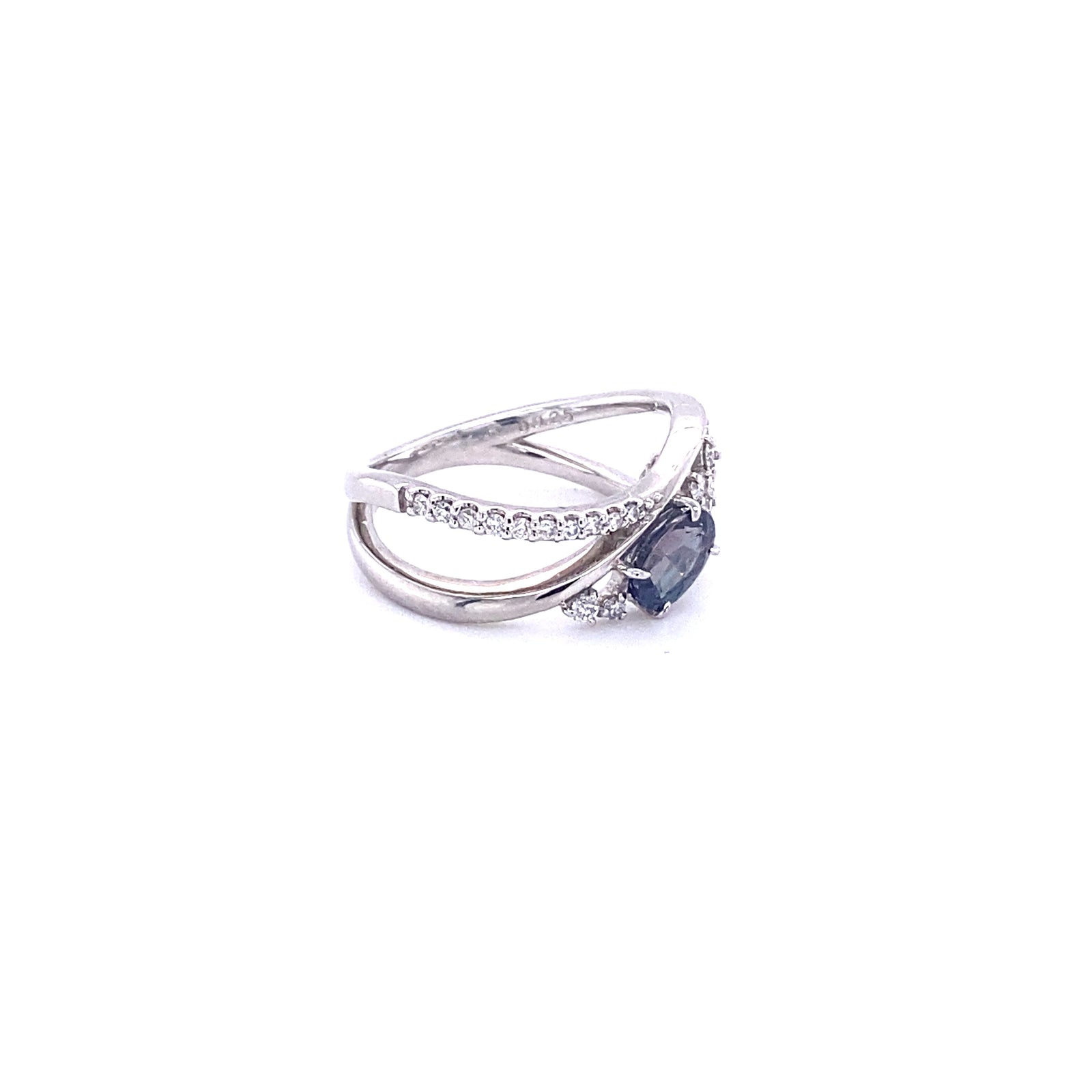 Platinum Ring with Natural Alexandrite and Diamonds