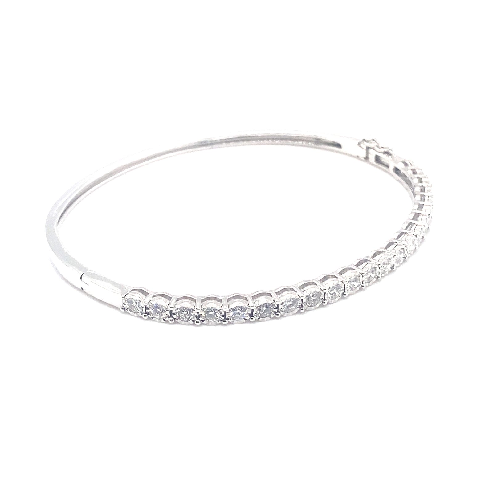 14k White Gold Diamond Bangle Bracelet