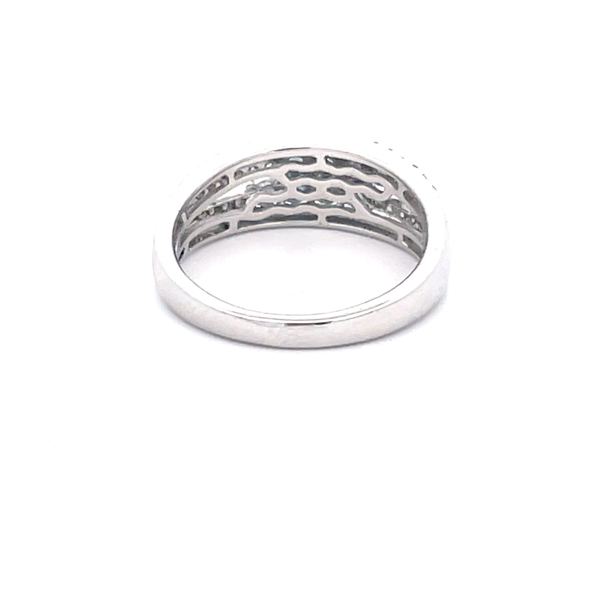 14k White Gold Alexandrite and Diamond ring