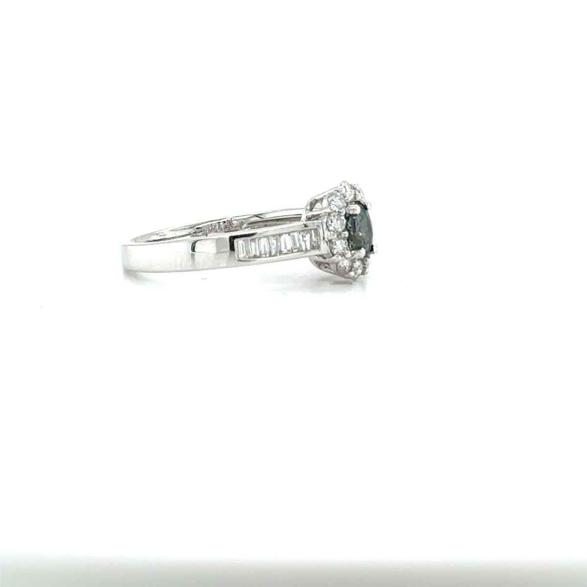 14k White Gold Ring with Natural Alexandrite and Diamonds