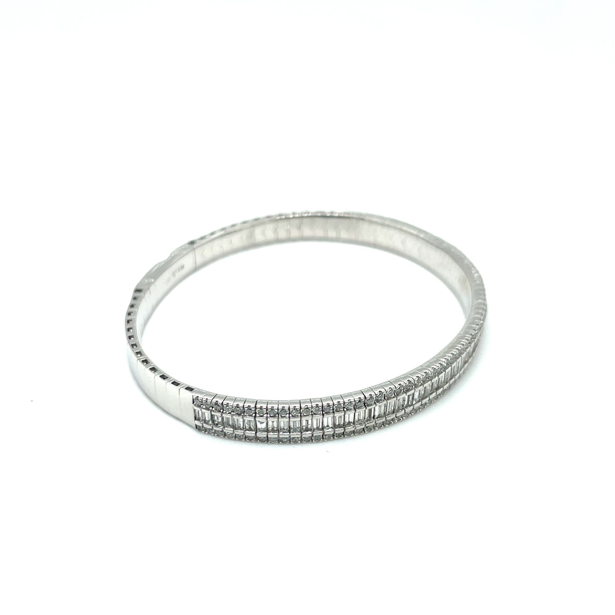 14k White Gold Diamond Bangle Bracelet