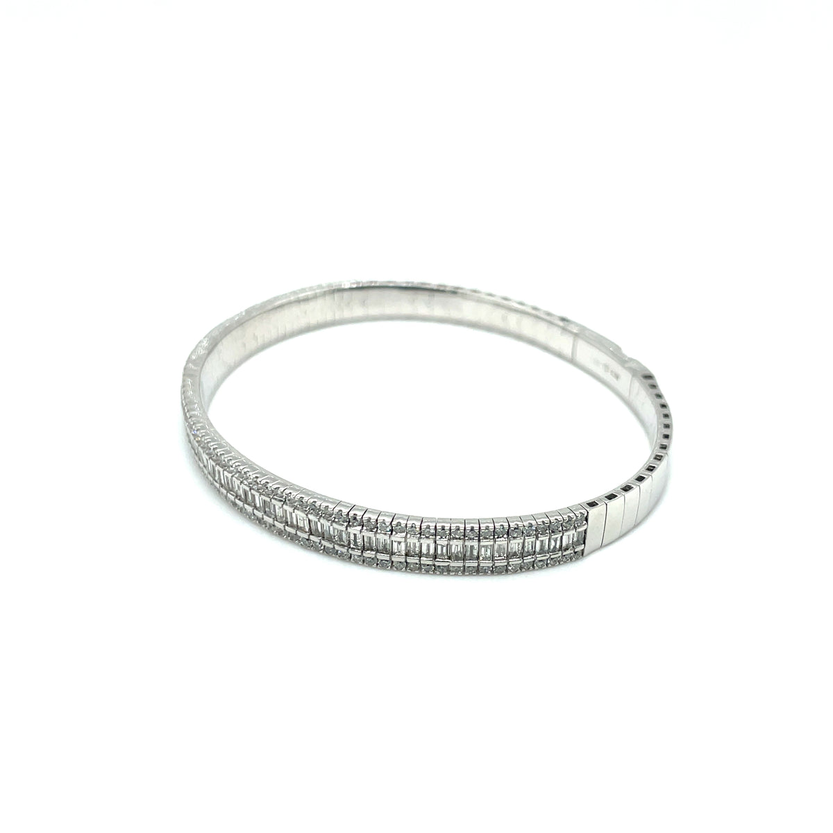 14k White Gold Diamond Bangle Bracelet