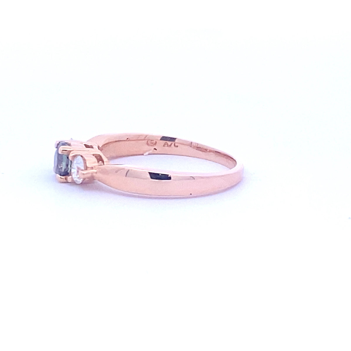 18k Rose Gold Ring with Natural Alexandrite and Diamonds
