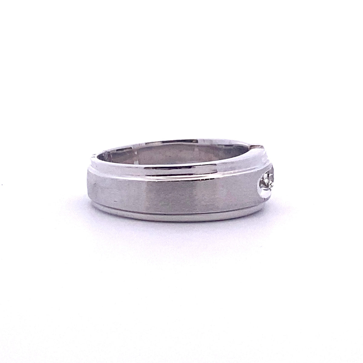 14k White Gold Solitaire Ring with Round Cut Diamond