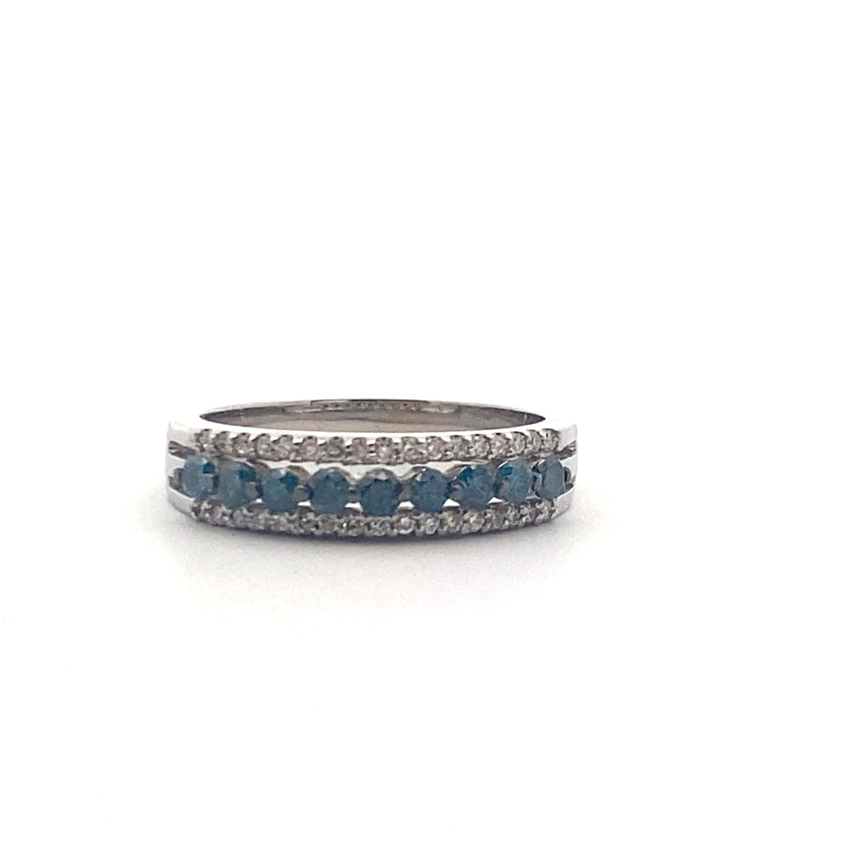 14k White Gold Ring with Round Cut Fancy Blue and White Diamonds