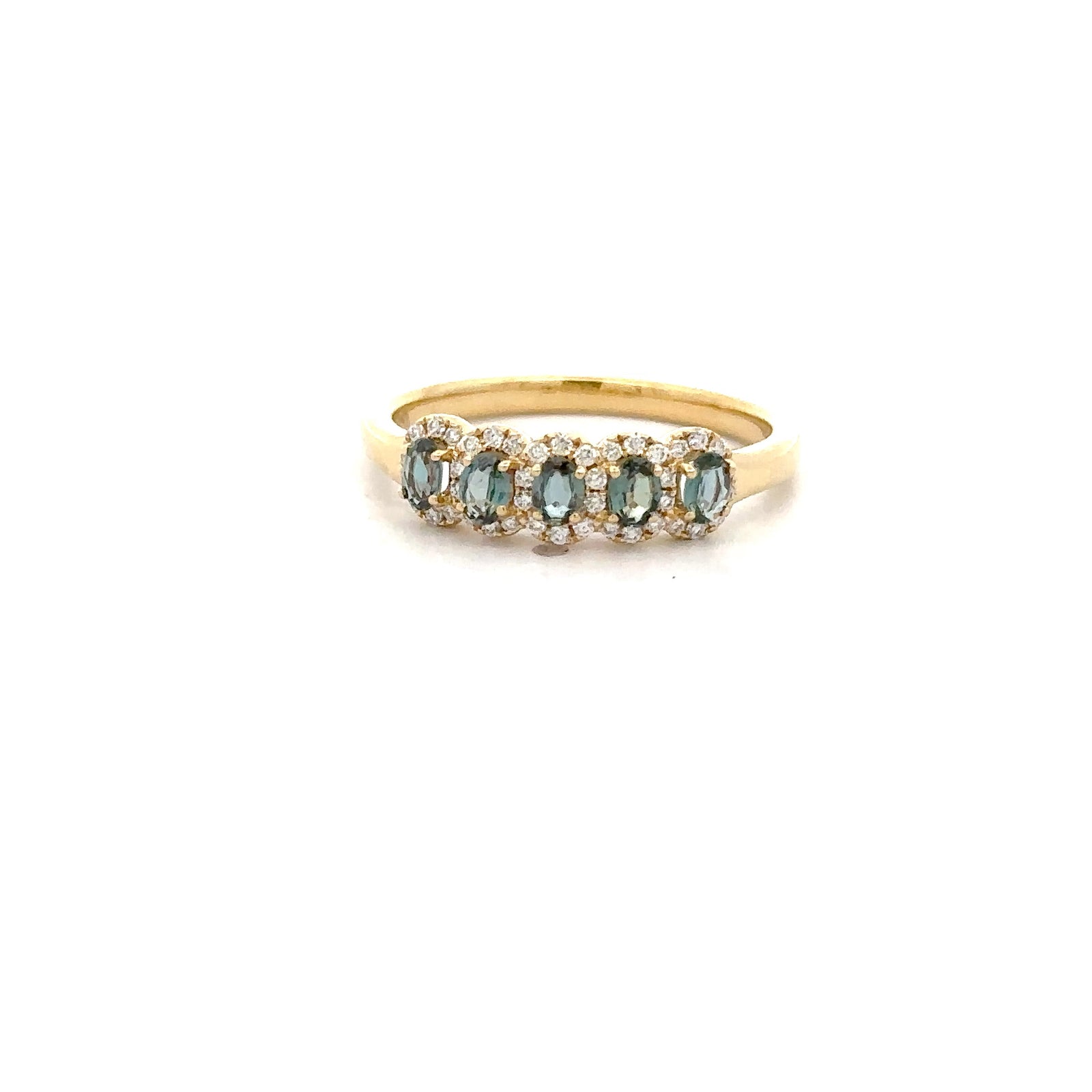18k Yellow Gold Ring with Natural Alexandrite and Diamonds