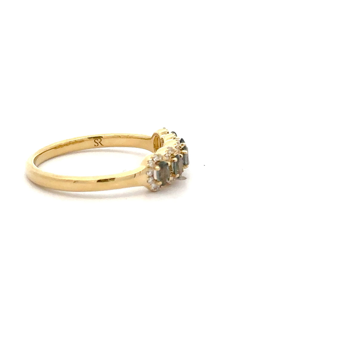 18k Yellow Gold Ring with Natural Alexandrite and Diamonds