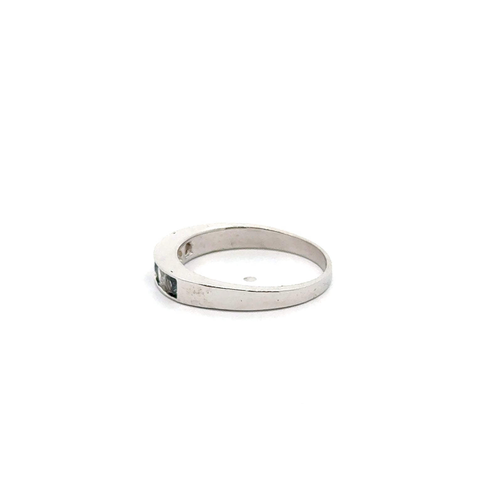 18k White Gold Alexandrite and Diamond Ring