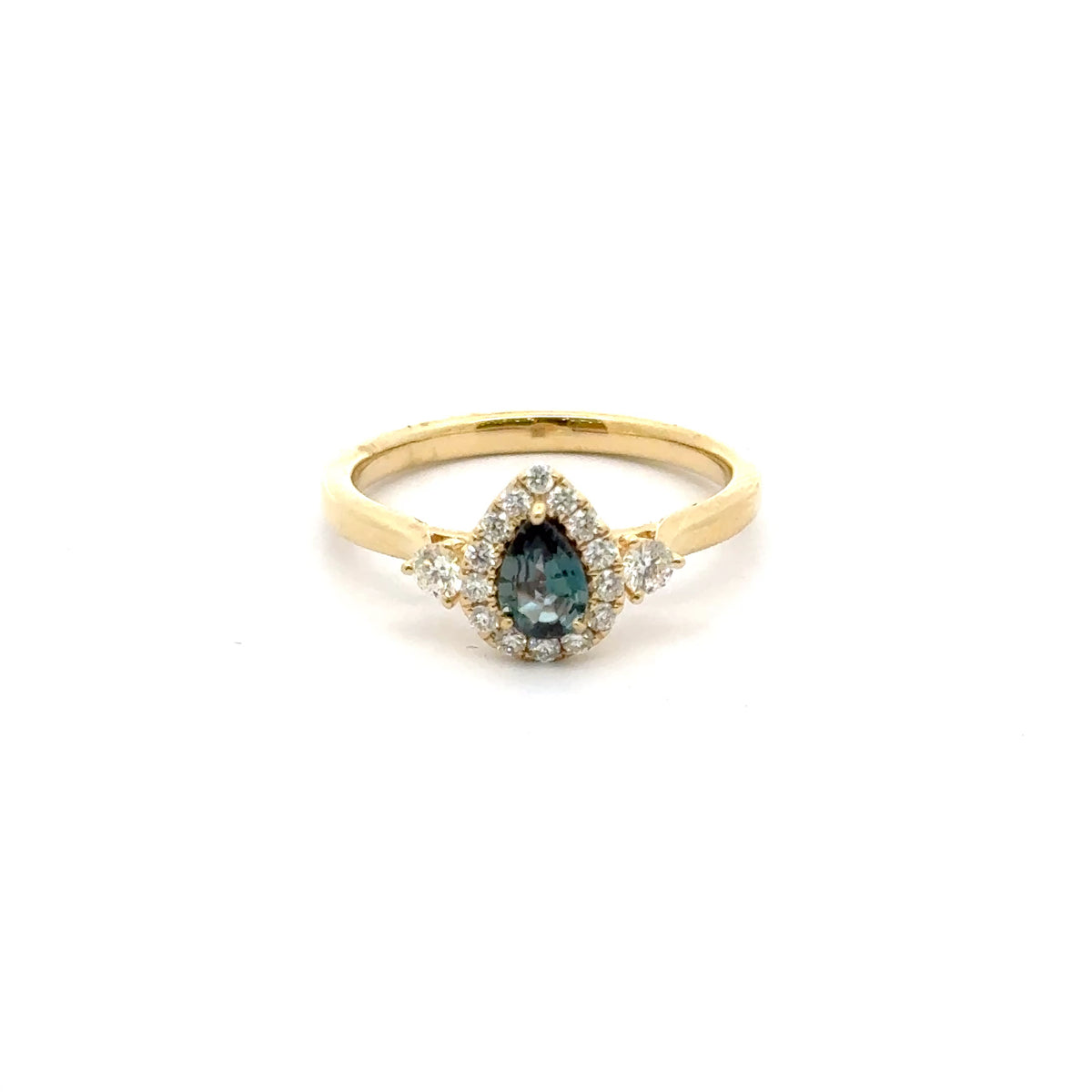 18k Yellow Gold Ring with Alexandrite and Diamonds