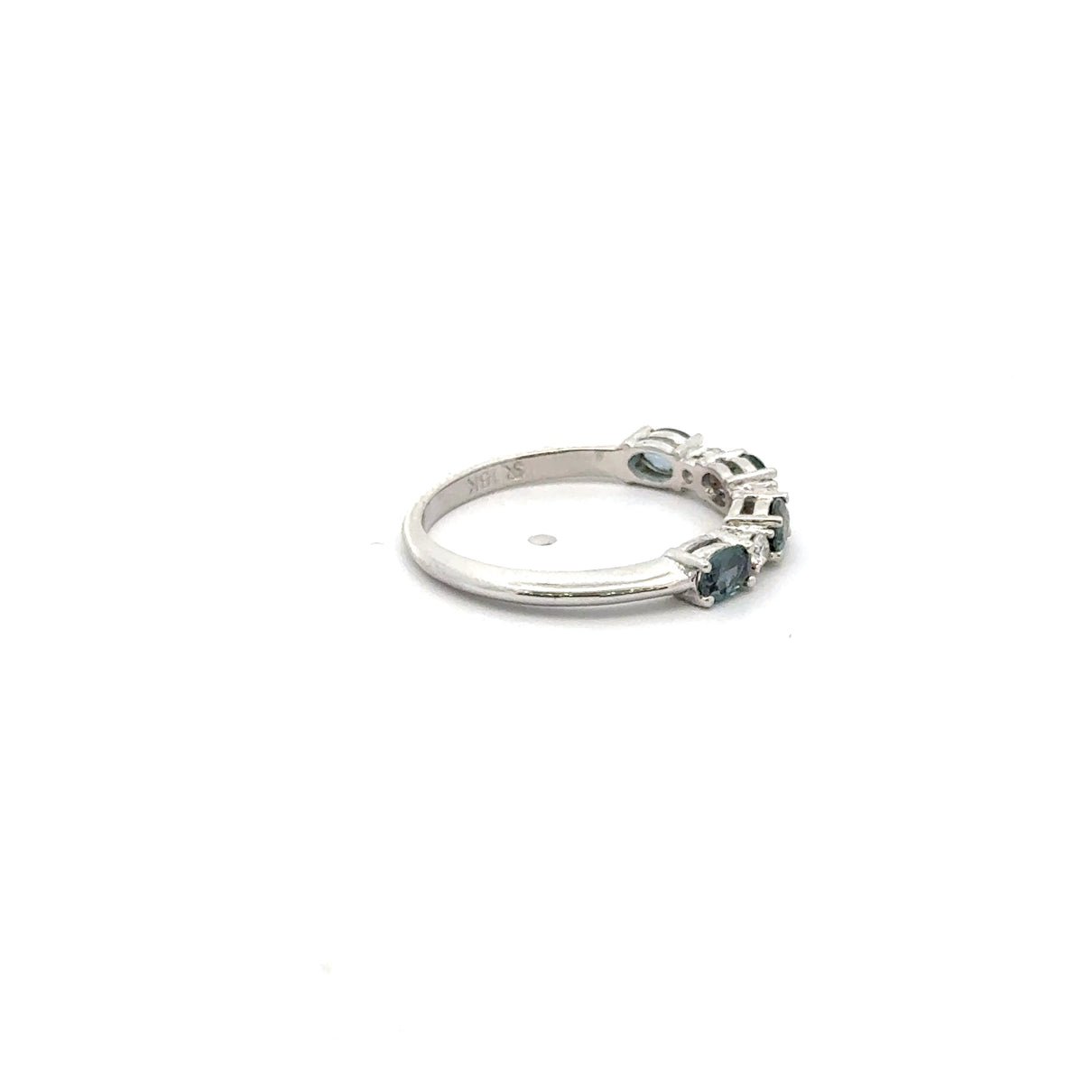 18k White Gold Multi-Stone Ring with Natural Alexandrites and Diamonds