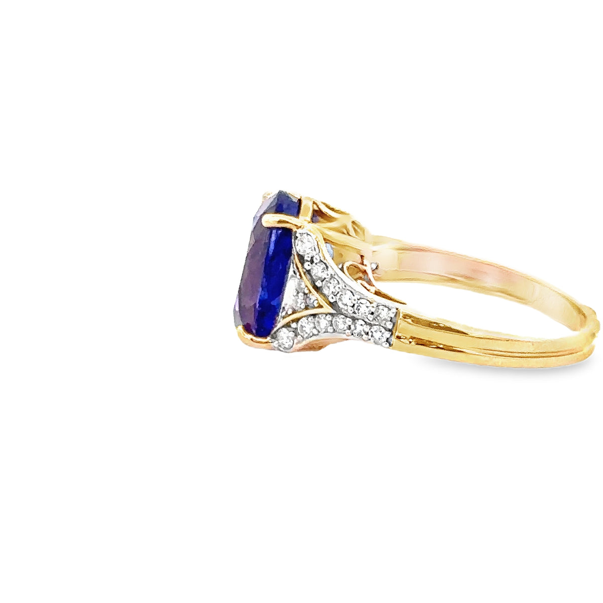 14k Yellow Gold Tanzanite and Diamond Ring