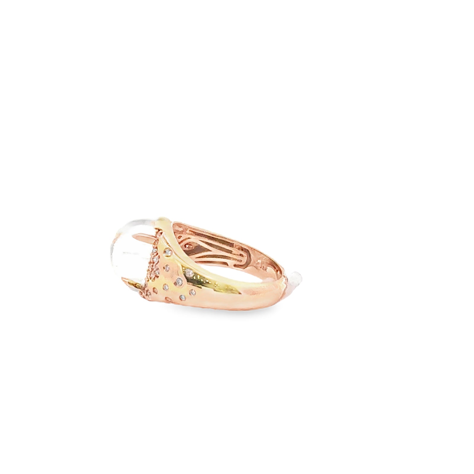18k Yellow Gold Moonstone and Diamond Ring