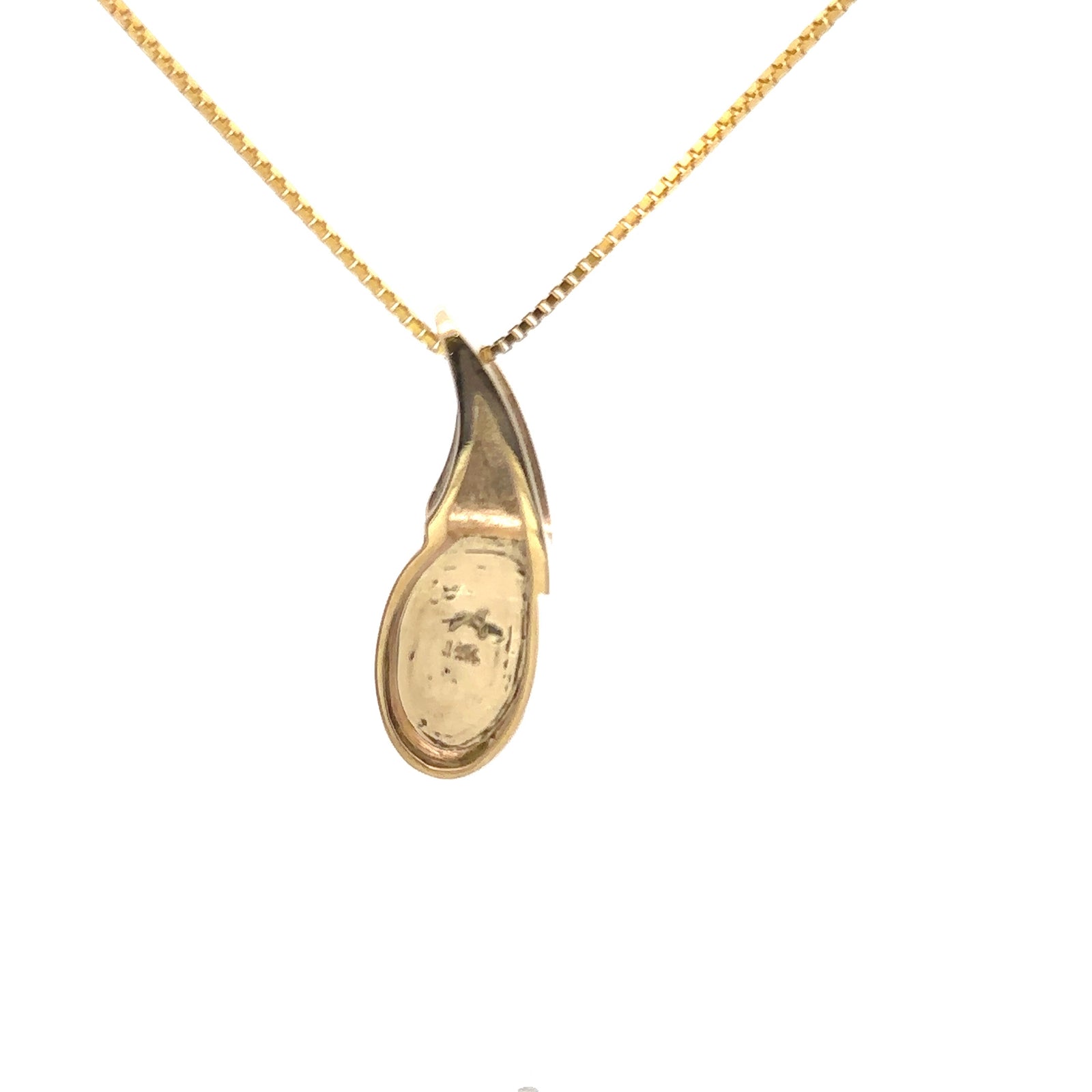 14k Yellow Gold Pendant with Natural Gold Quartz
