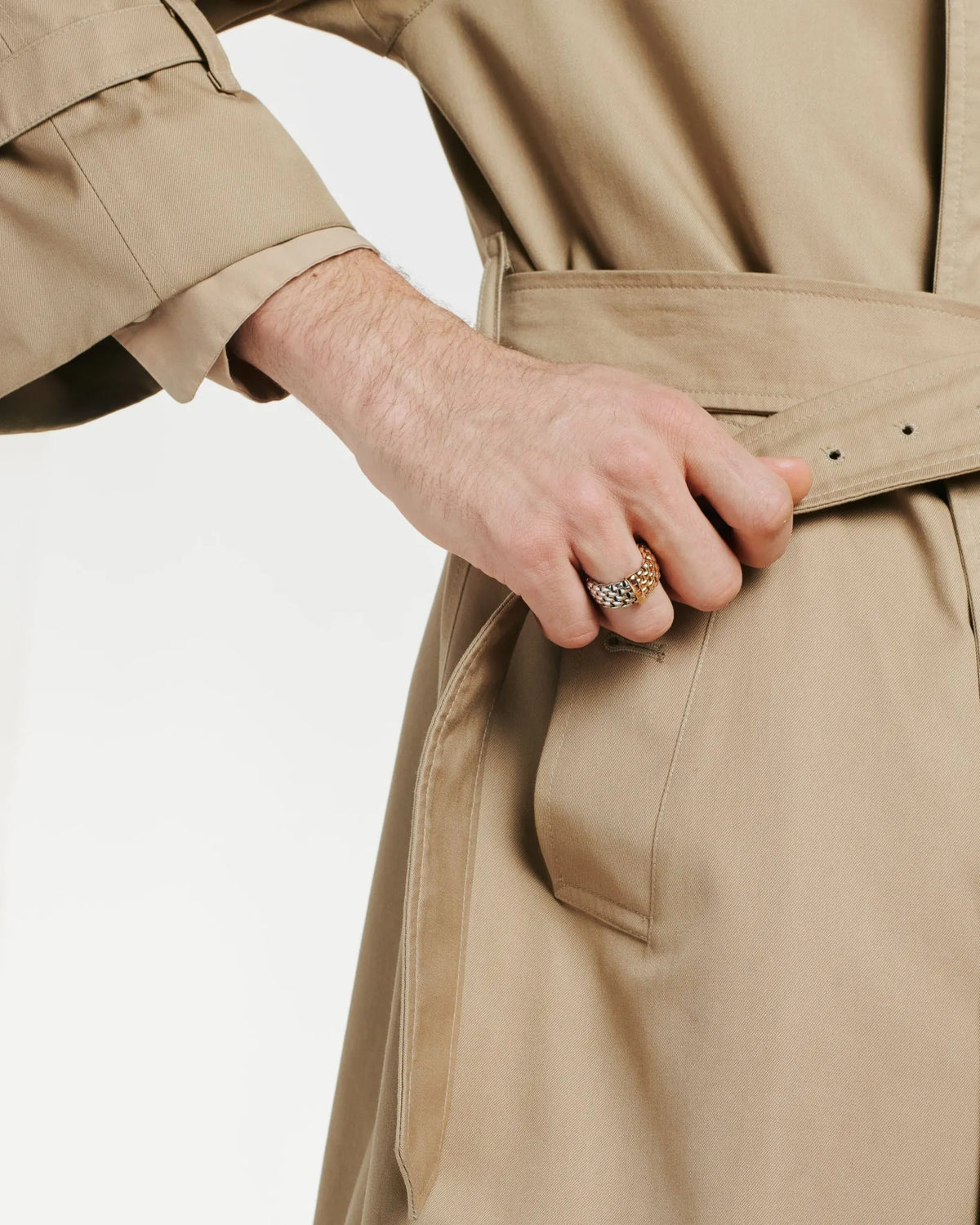 Essentials Collection Bicolour Flex'it ring with oval mesh by Fope