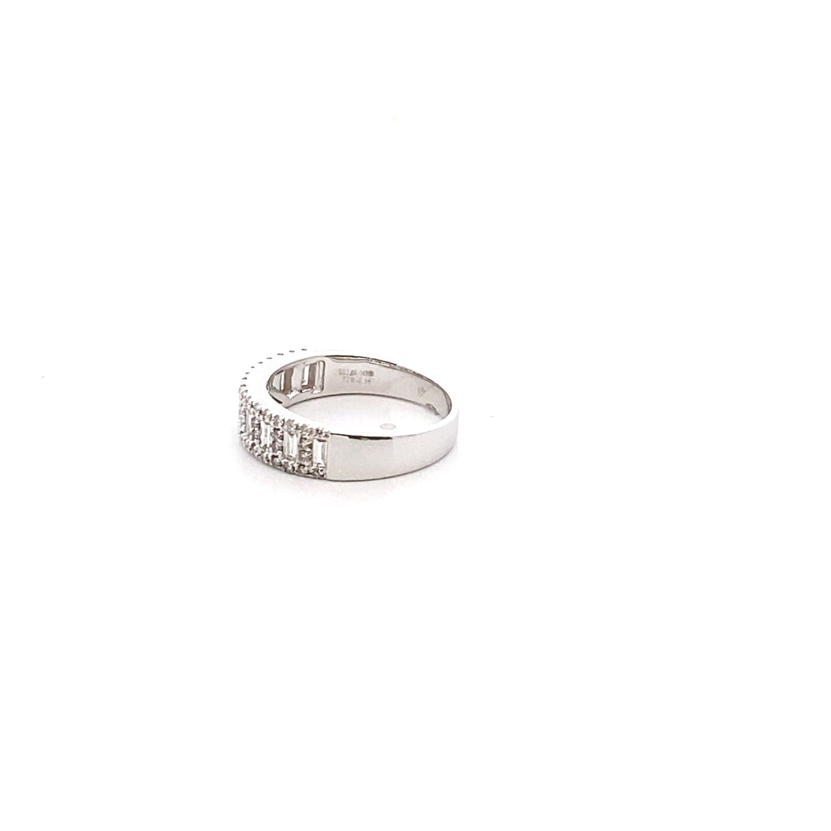 14k White Gold Ring with Baguette and Round Cut Diamonds