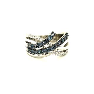18k White Gold Ring with Natural Alexandrite and Diamonds