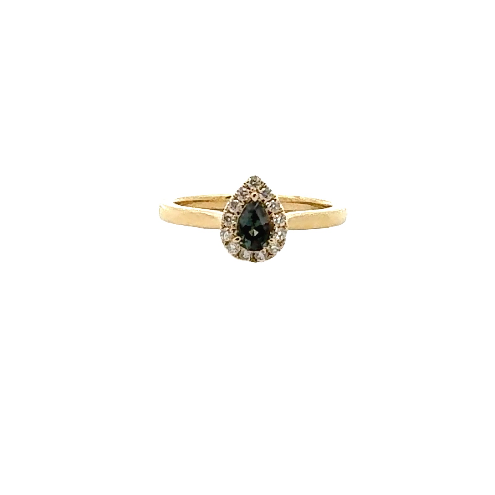 18k Yellow Gold Ring with Alexandrites and Diamonds