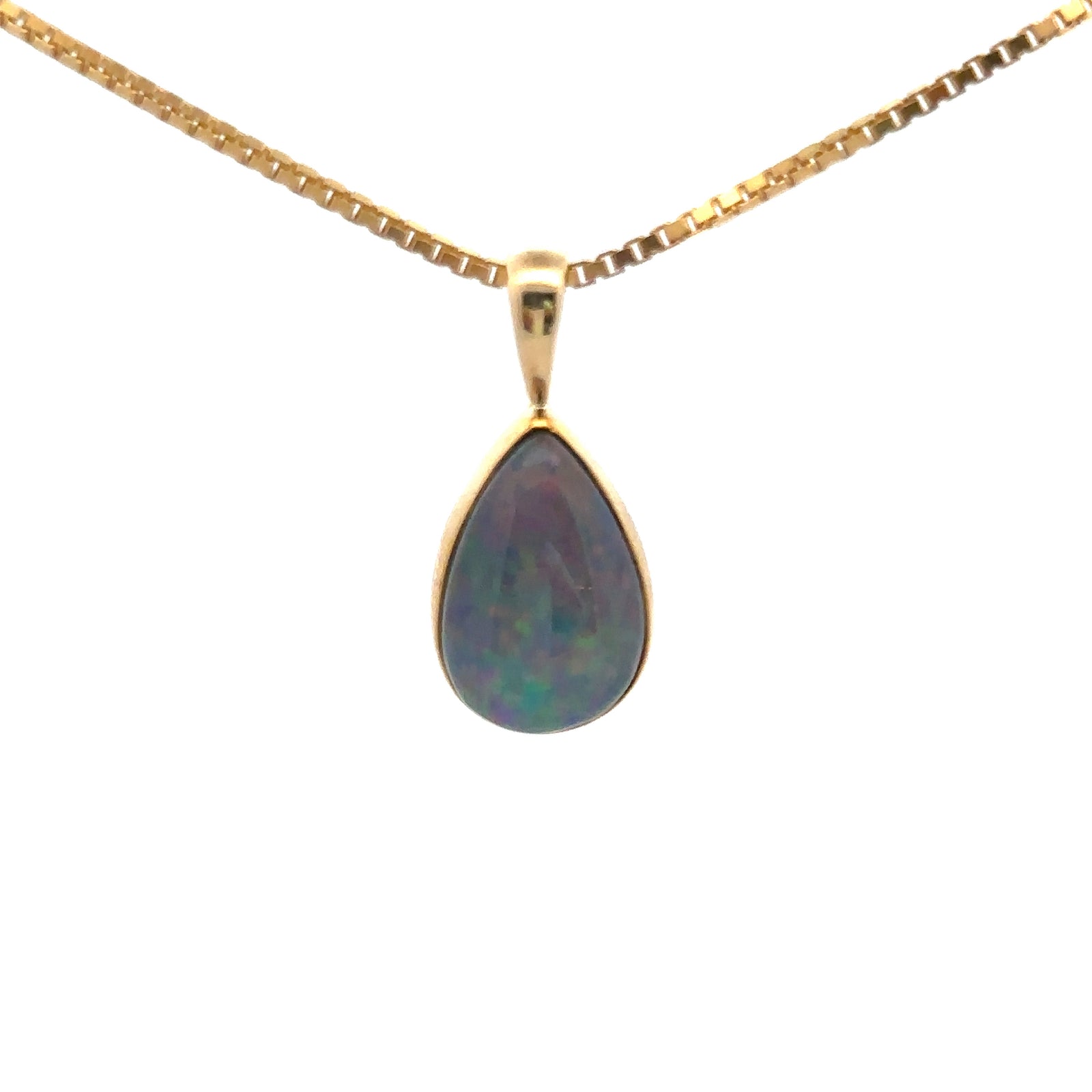 22k/14k Yellow Gold Opal Pendant