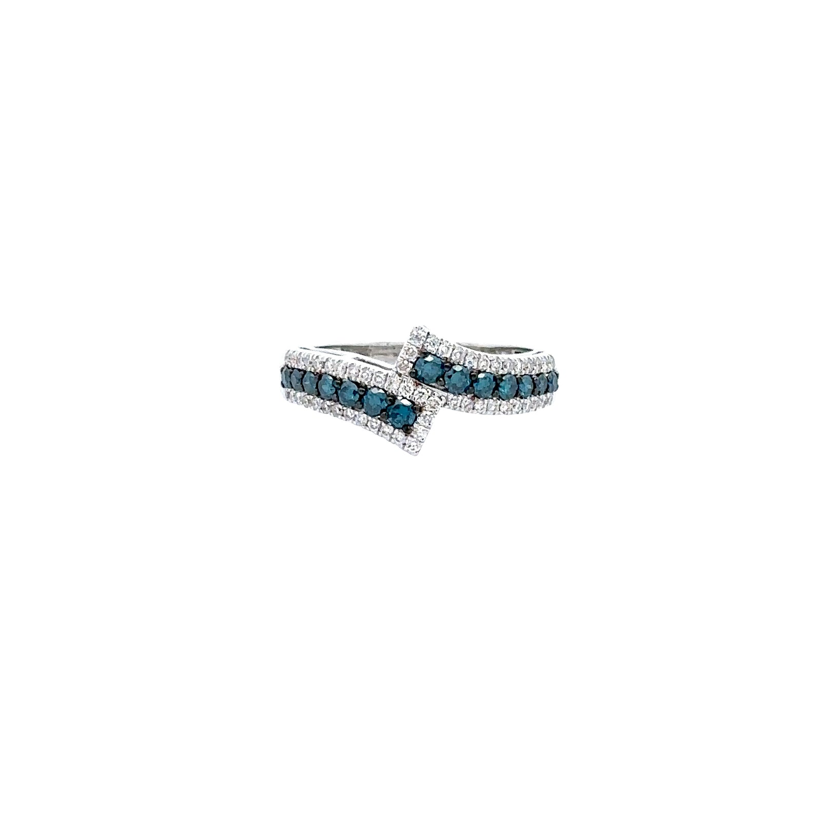 14k White Gold Ring with Fancy Blue and White Diamonds