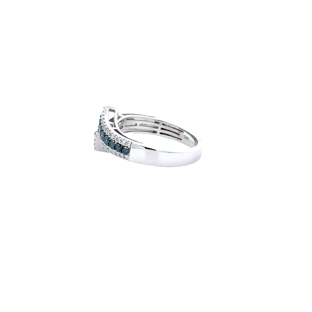 14k White Gold Ring with Fancy Blue and White Diamonds