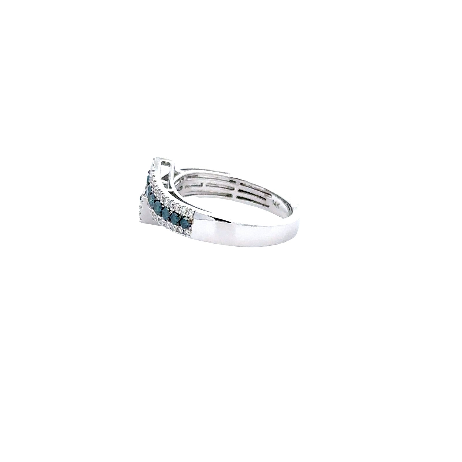 14k White Gold Ring with Fancy Blue and White Diamonds