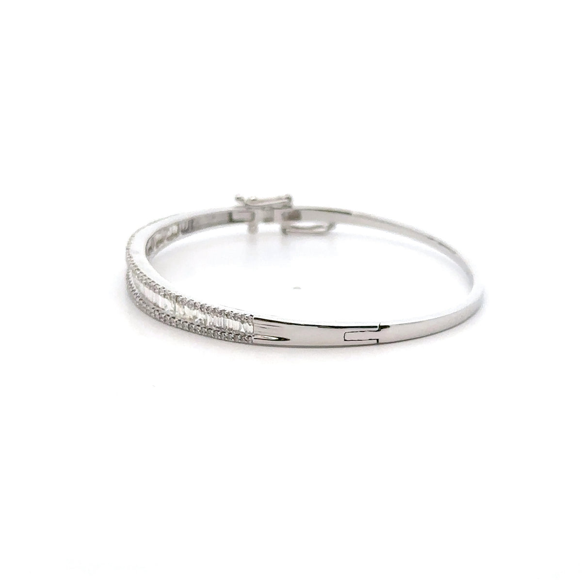 14k White Gold Bangle Bracelet with Baguette and Round Cut Diamonds