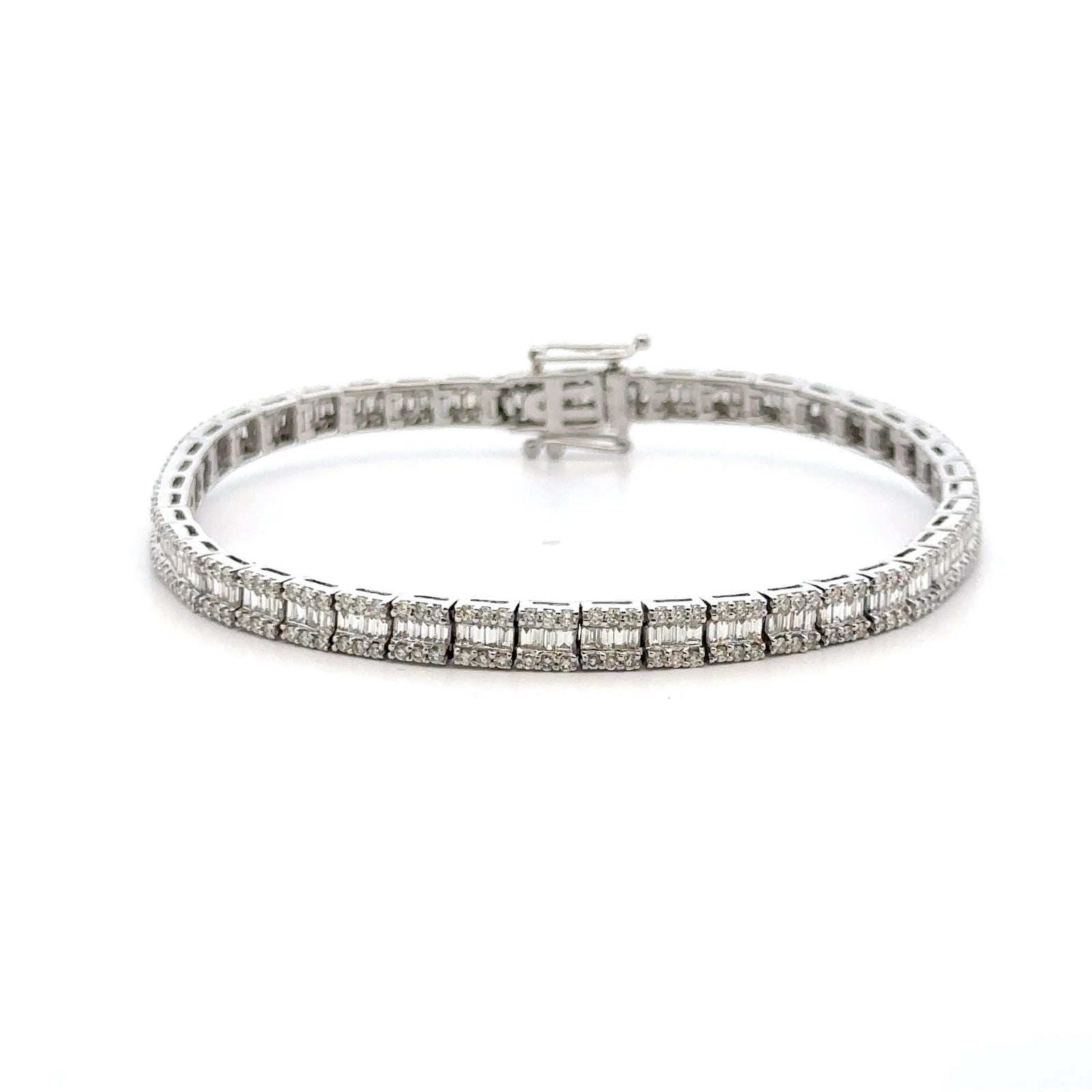 14k White Gold Bracelet with Baguette and Round Cut Diamonds