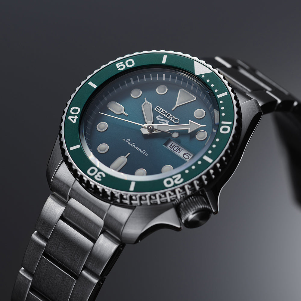 Seiko 5 Sports by Seiko (Serial No.: SRPD61)