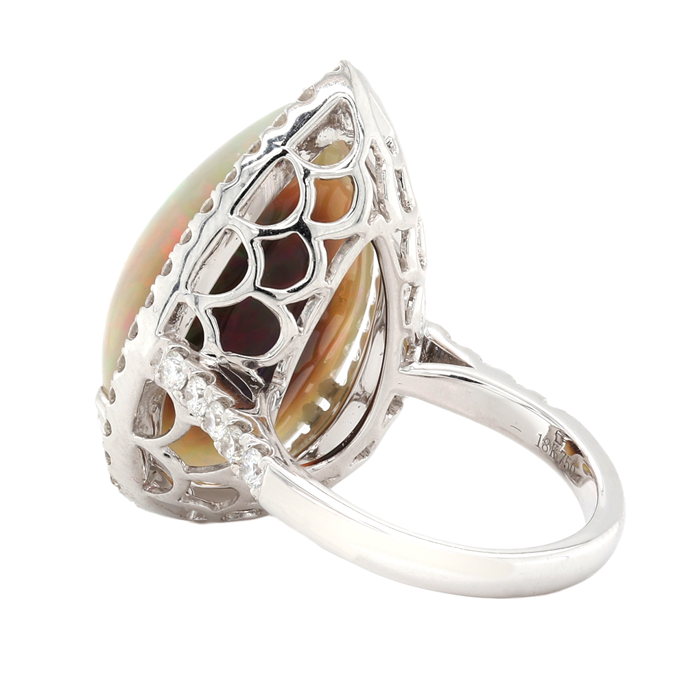18k White Gold Ring with 13.29ct Opal and 1.17ct diamonds