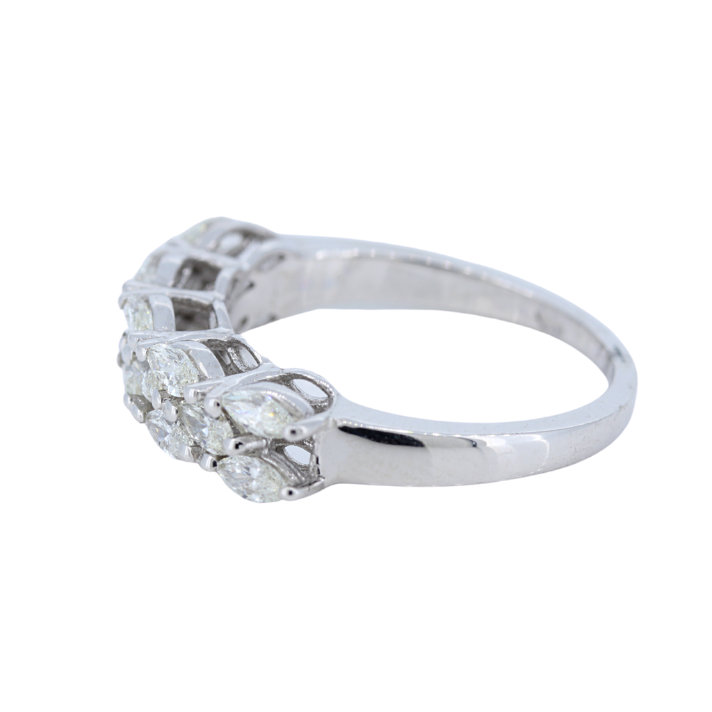 14k White Gold Ring with 1.05ct diamonds