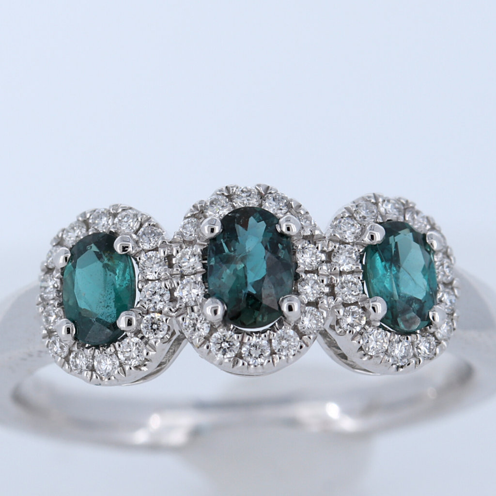 18k White Gold Ring with .63ct Alexandrite and diamonds