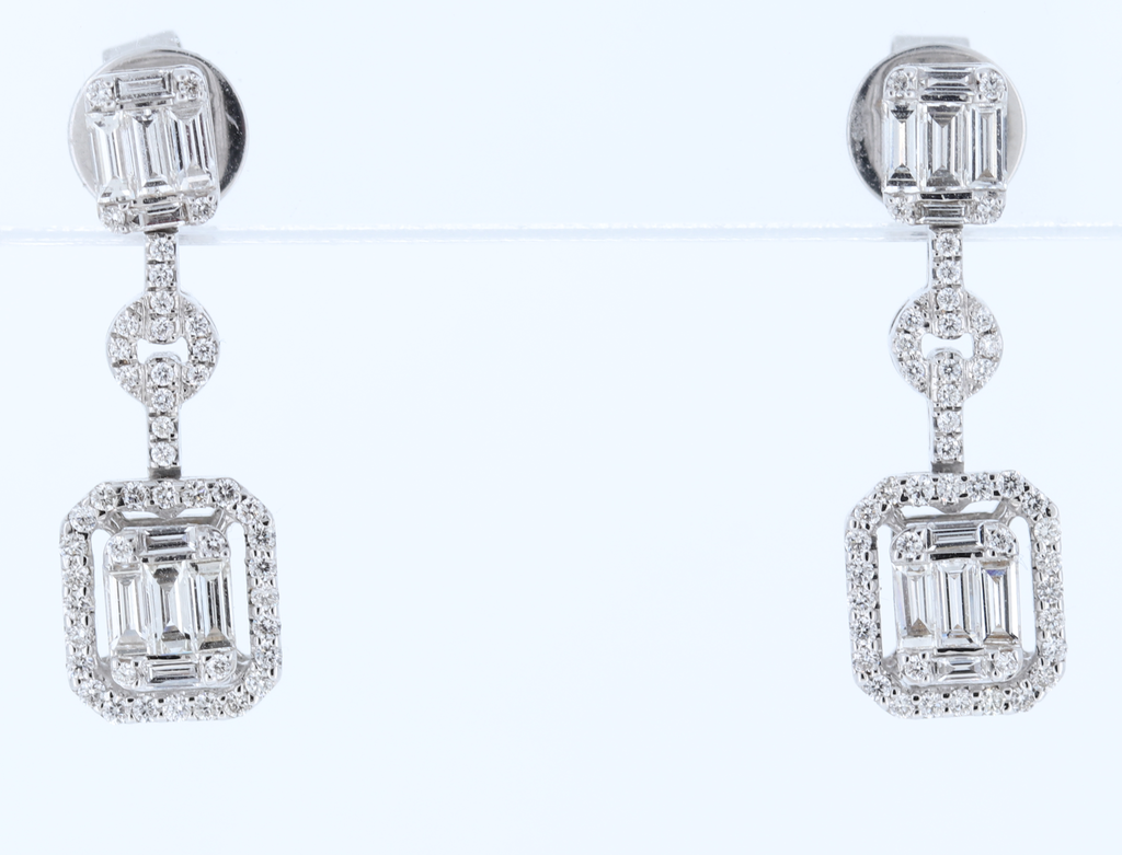18Kt Ladies Dangling Diamond Earring Total Weight 1.19Cts In White Gold With Baguette And Round Cut Diamonds.
