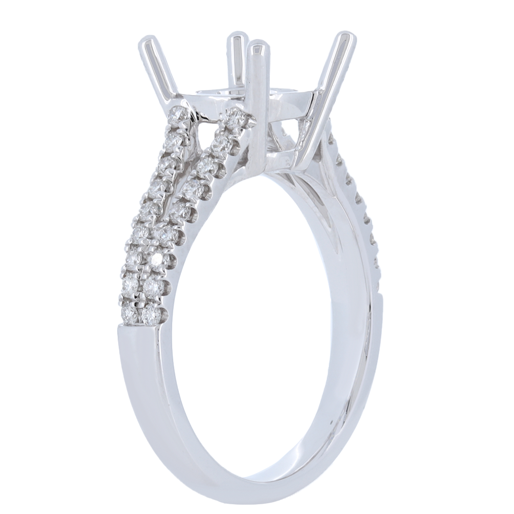 18K White Gold Split Shank Semi-Mount Engagement Ring With D-0.34Ct