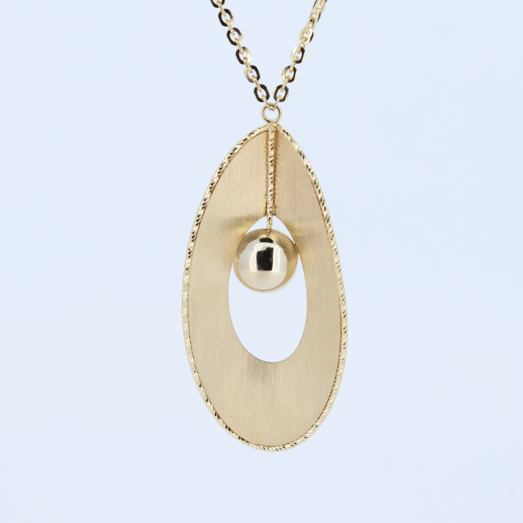 14Kt Yellow Gold Oval Shaped Necklace With High Shine And Satin Finish with Milgrain