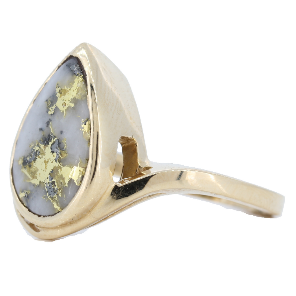 14K Yellow Gold Quartz Pear Shape Ring With 0.13Ct Diamonds