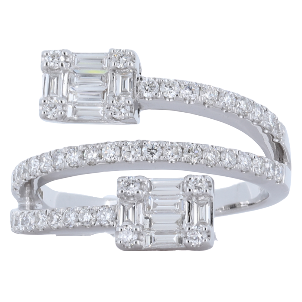 18Kt White Gold Diamond Ring With Nearly a Carat of White Round & Baguette Diamonds