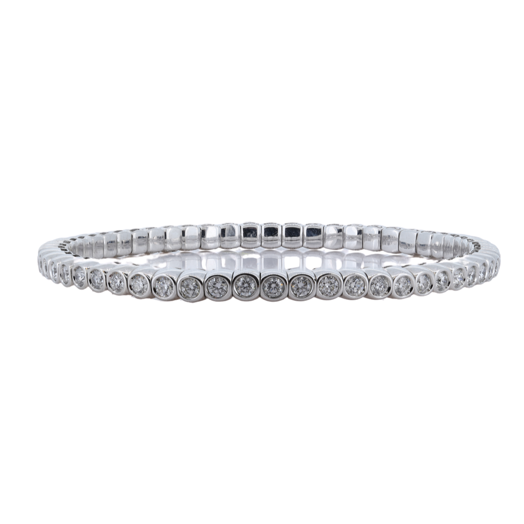 18Kt White Gold Stretchable  Diamond Bracelet With 2.43Ct Diamonds