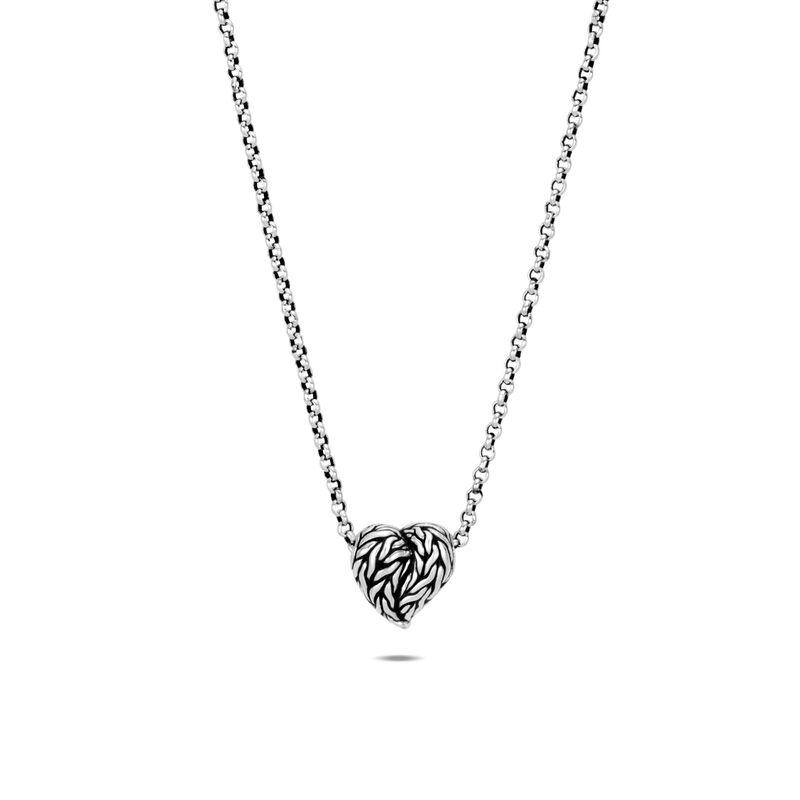 Classic Chain Heart Necklace in Silver