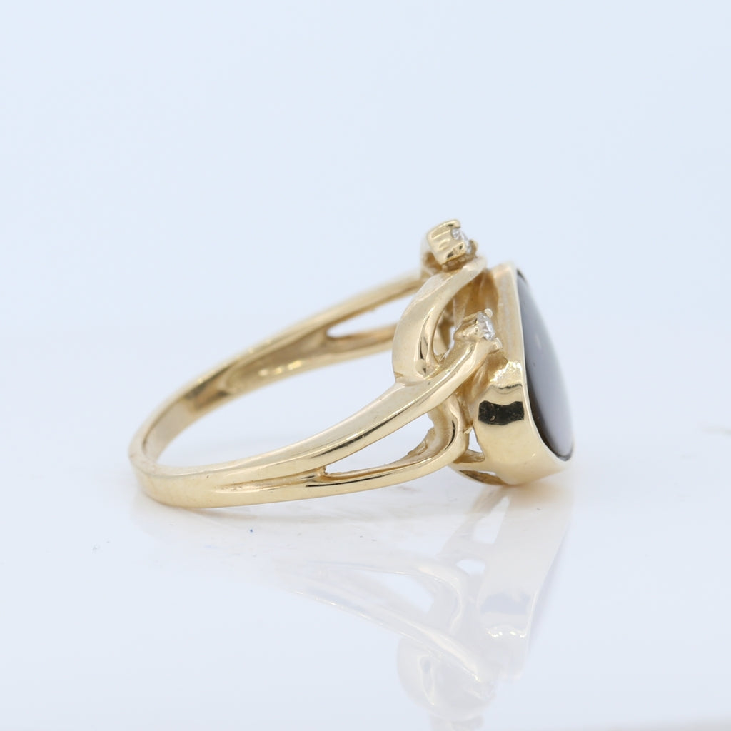 14kt Yellow Gold Free Form Shape Ammolite And Diamond Ring  Dia0.06Ct