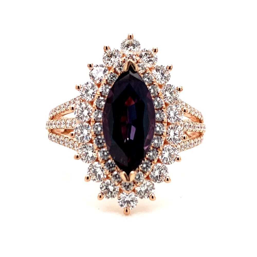 18kt Rose Gold ring with a Gubelin certified Brazilian alexandrite
