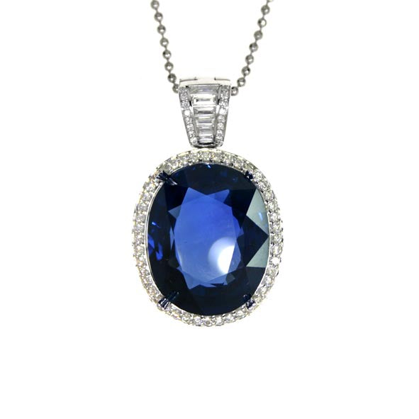 18kt White Gold gold pendant with a GIA certified sapphire