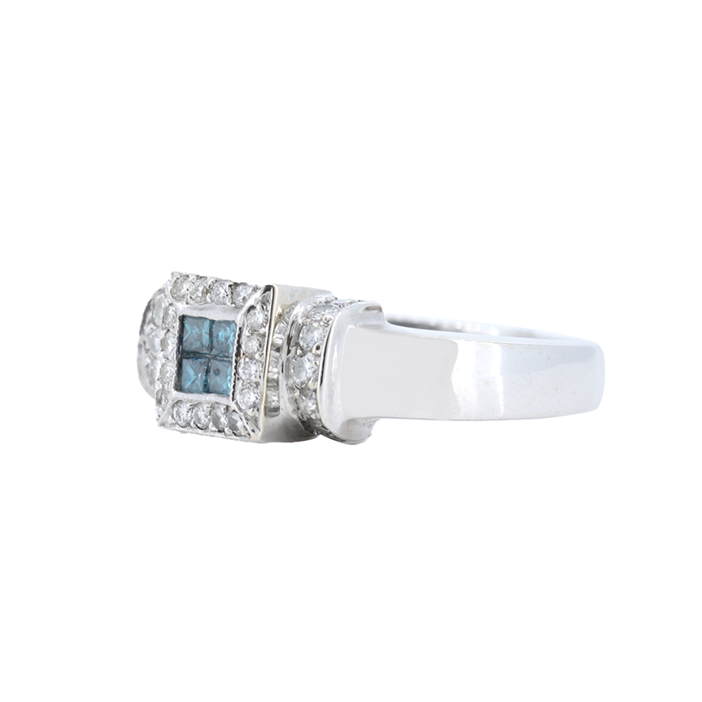 Elegant Blue Diamond Ring set in 18K Gold